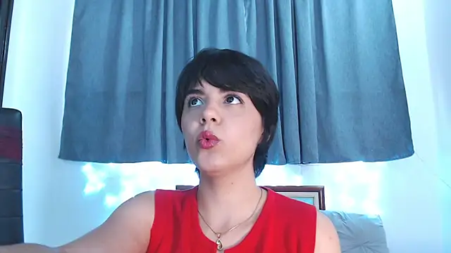 mia collins x online show from 04-13-26, 09:31