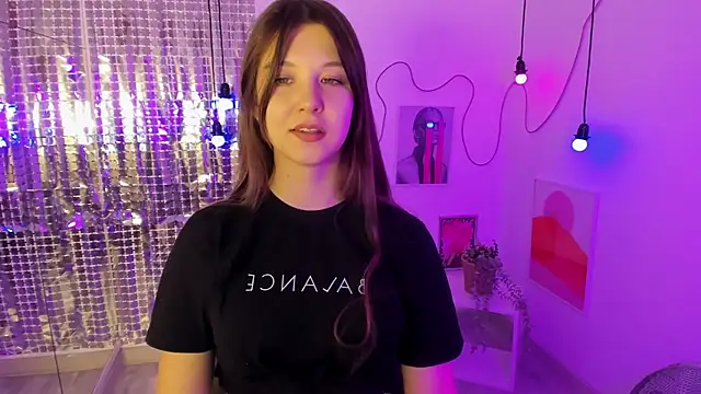 ElizaMild online show from 12-20-24, 01:11