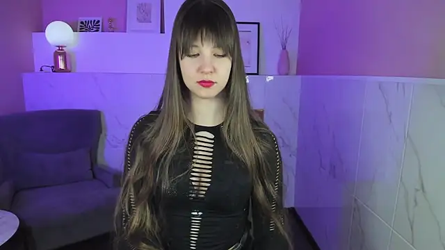 ElizaMild online show from 03-04-25, 04:41