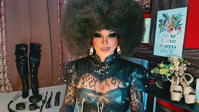 trixxielicious online show from 12-05-25, 06:15