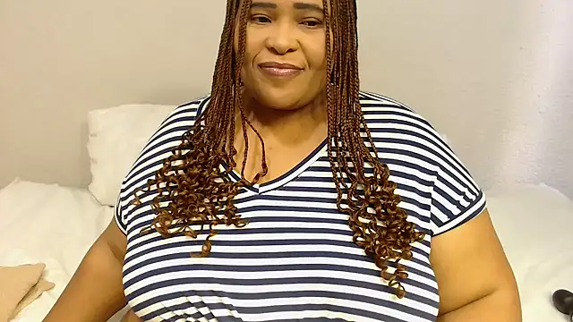 zandile online show from 09-30-25, 01:05