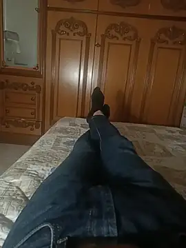 Snapshot of Bobby967 chatting on 02-07-26, 05:16 Bobby967 online show from 02-07-26, 05:16