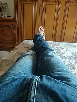 Snapshot of Bobby967 chatting on 03-25-26, 10:21 Bobby967 online show from 03-25-26, 10:21