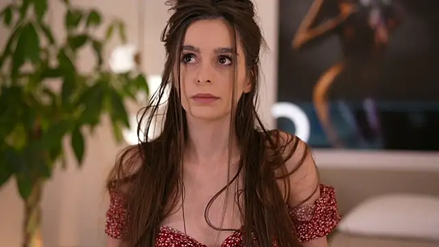 DoviaClaire online show from 11-15-25, 07:27