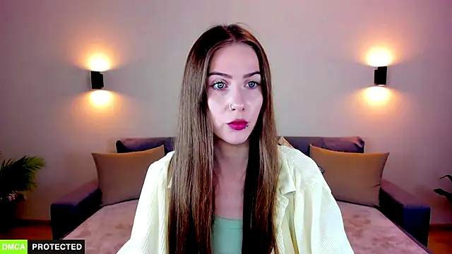 Snapshot of TheWoman__ chatting on 09-10-25, 12:38 TheWoman online show from 09-10-25, 12:38