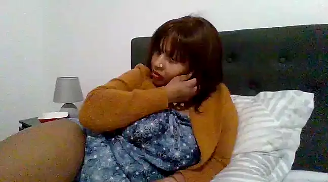 Snapshot of Nathyjess195 chatting on 01-24-25, 07:49 Nathyjess195 online show from 01-24-25, 07:49