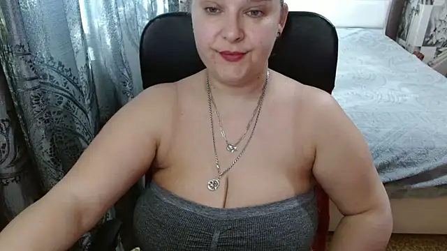 Snapshot of Boolochka chatting on 04-27-26, 12:58 Boolochka online show from 04-27-26, 12:58