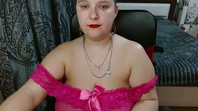 Snapshot of Boolochka chatting on 05-02-26, 07:19 Boolochka online show from 05-02-26, 07:19