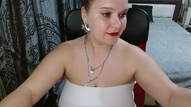 Snapshot of Boolochka chatting on 05-21-26, 07:32 Boolochka online show from 05-21-26, 07:32