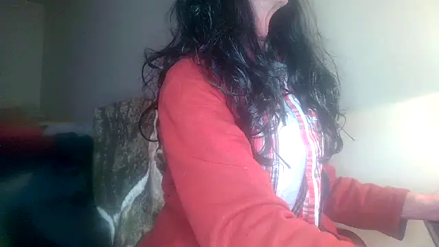 Python43 online show from 02-05-25, 08:35