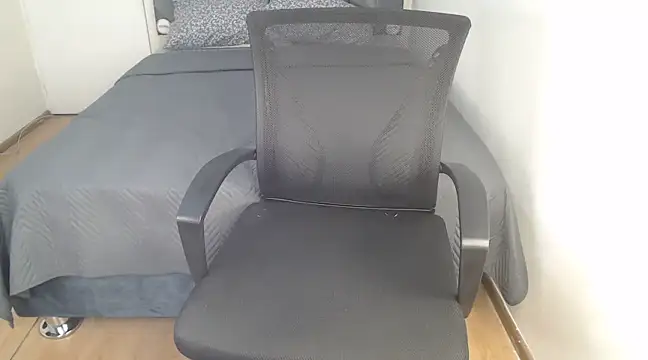 Snapshot of Chanelsexyy chatting on 01-18-25, 06:13 Chanelsexyy online show from 01-18-25, 06:13