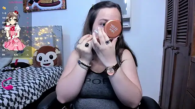 Snapshot of angelaagomez chatting on 12-22-25, 10:29 angelaagomez online show from 12-22-25, 10:29