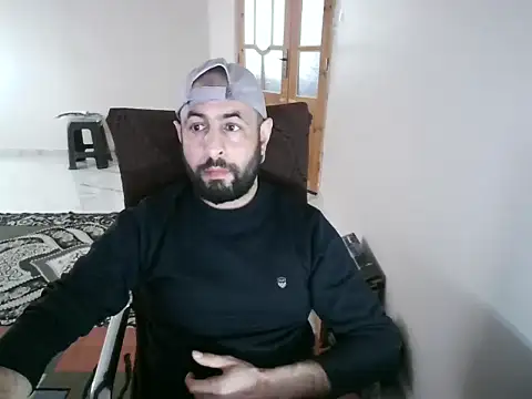 Snapshot of Billo-Maxx chatting on 02-12-26, 03:51 Billo-Maxx online show from 02-12-26, 03:51