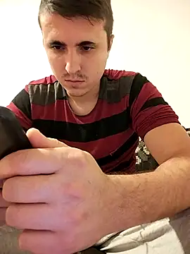 MrNoBoDy000 online show from 10-26-25, 09:59