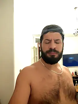 Snapshot of juanci_to chatting on 10-16-25, 08:48 juanci to online show from 10-16-25, 08:48