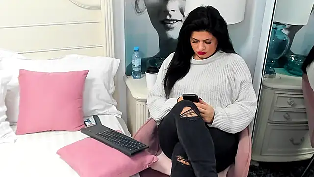 Heidix online show from 01-16-25, 04:07