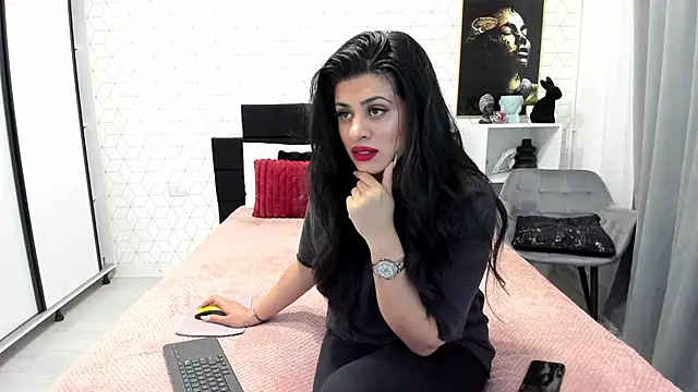 Heidix online show from 05-18-26, 03:46
