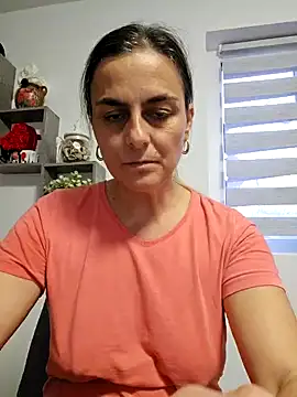 Snapshot of IsabelleCraft chatting on 03-16-25, 04:23 IsabelleCraft online show from 03-16-25, 04:23