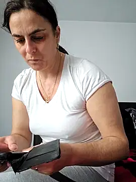 Snapshot of IsabelleCraft chatting on 02-21-26, 08:26 IsabelleCraft online show from 02-21-26, 08:26