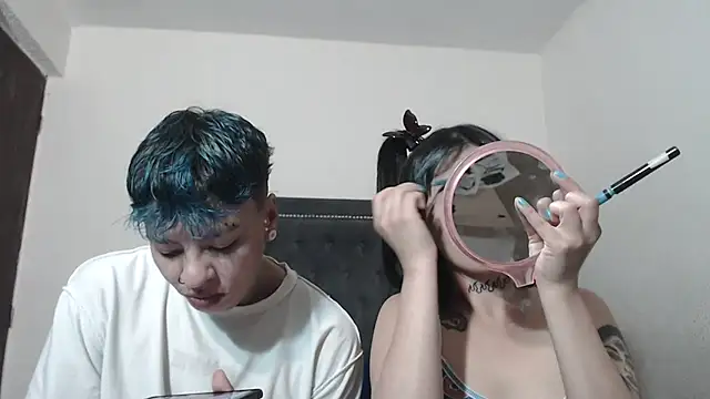 dulce maria x online show from 12-04-24, 05:33