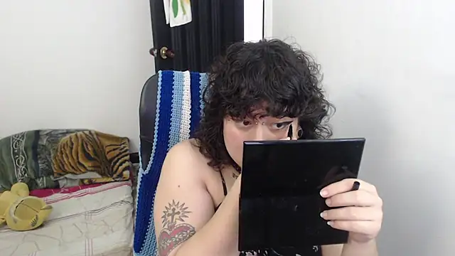 Smoke trip Alicia online show from 02-10-26, 03:05