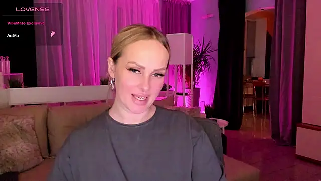 Libby Nora online show from 12-04-24, 05:44