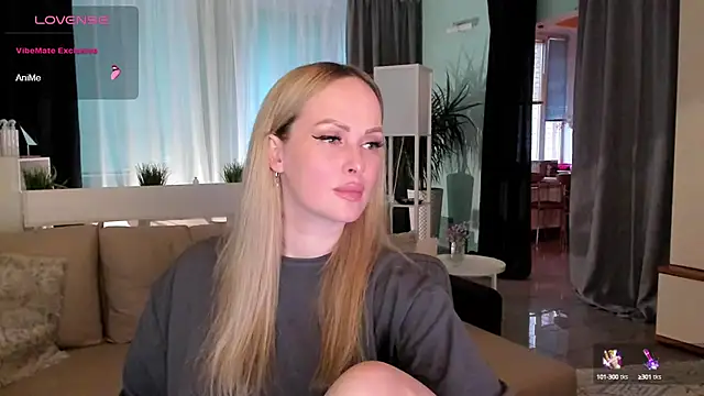 Libby Nora online show from 12-10-24, 12:38