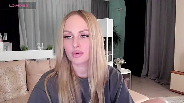 Libby Nora online show from 01-22-25, 05:17