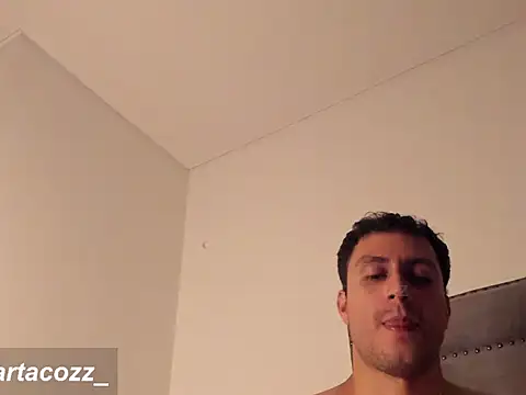 Snapshot of spartacozz chatting on 09-20-25, 03:40 spartacozz online show from 09-20-25, 03:40