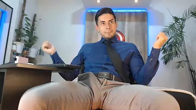 Andrew 4  online show from 05-28-26, 01:14