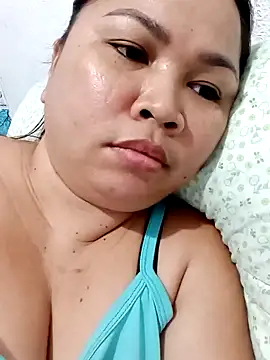 XXLorie 02 online show from 02-10-25, 02:19