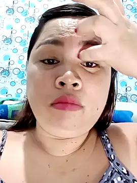 XXLorie 02 online show from 02-14-25, 08:05