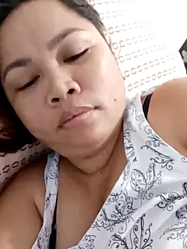 XXLorie 02 online show from 02-19-25, 12:33