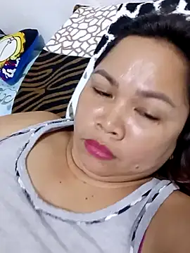 XXLorie 02 online show from 02-23-25, 11:00
