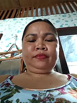XXLorie 02 online show from 05-20-26, 01:56