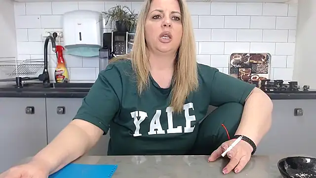 erikaerika online show from 03-10-25, 12:59