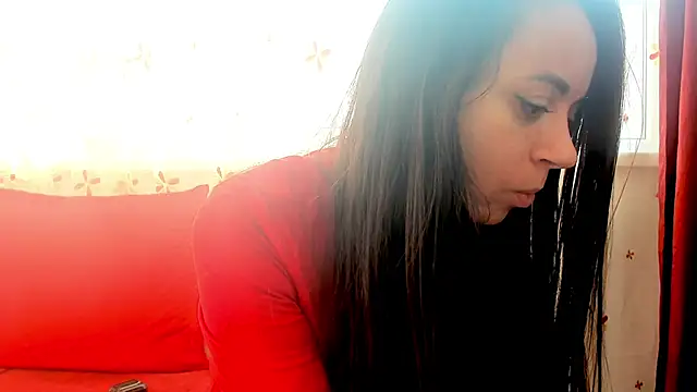 Snapshot of cute_angel95 chatting on 12-16-25, 08:19 cute angel95 online show from 12-16-25, 08:19