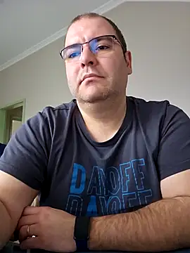 Andrew1900529 online show from 12-10-24, 07:47