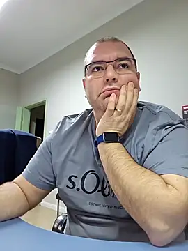 Andrew1900529 online show from 01-21-25, 06:00