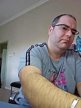 Andrew1900529 online show from 01-28-25, 12:22