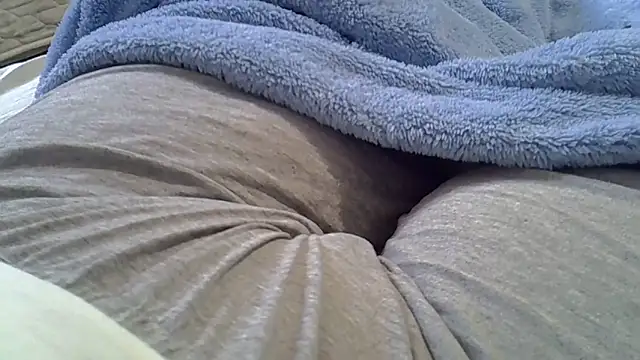 perescam online show from 10-29-25, 04:20