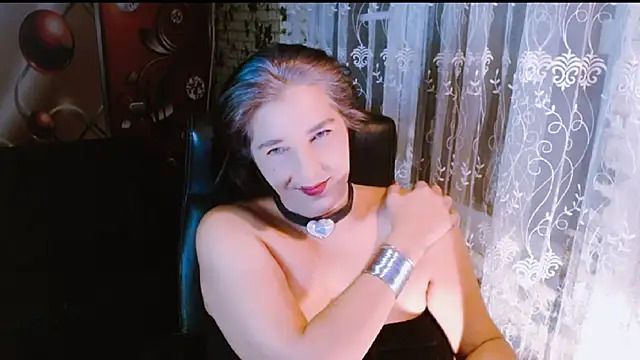 Veraluz online show from 10-11-25, 06:06