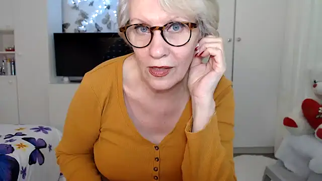 Ghertrude52 online show from 03-06-25, 04:08