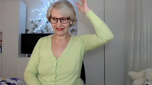 Ghertrude52 online show from 03-08-25, 04:12