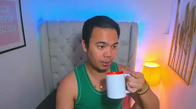 AsianZero online show from 03-13-25, 08:32