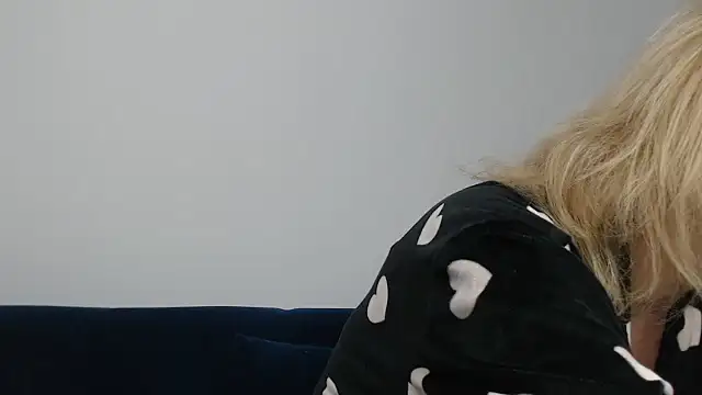 MysticCreature online show from 12-05-25, 04:21