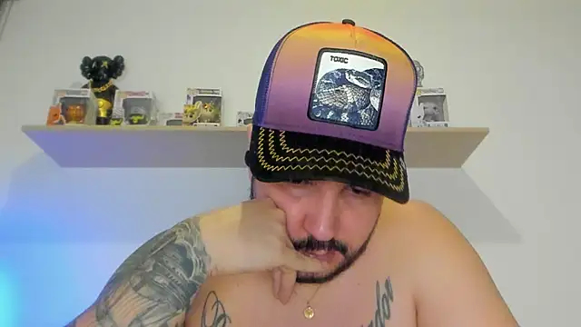 camilo restrepo21 online show from 04-07-26, 12:00