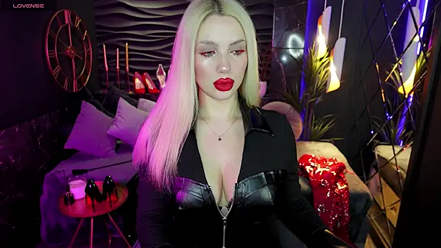 MistressDarsy online show from 12-22-24, 10:06