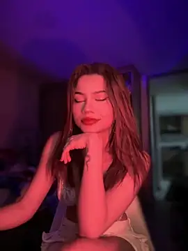 Snapshot of Sweett_Priya chatting on 03-09-25, 02:39 Sweett Priya online show from 03-09-25, 02:39