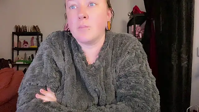 kisicaxx online show from 03-12-26, 03:56